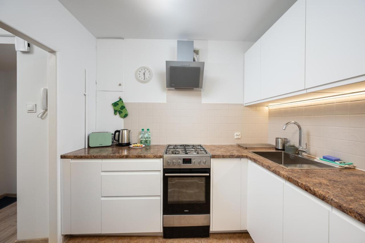 9Th Floor City View Apartment Warschau Buitenkant foto