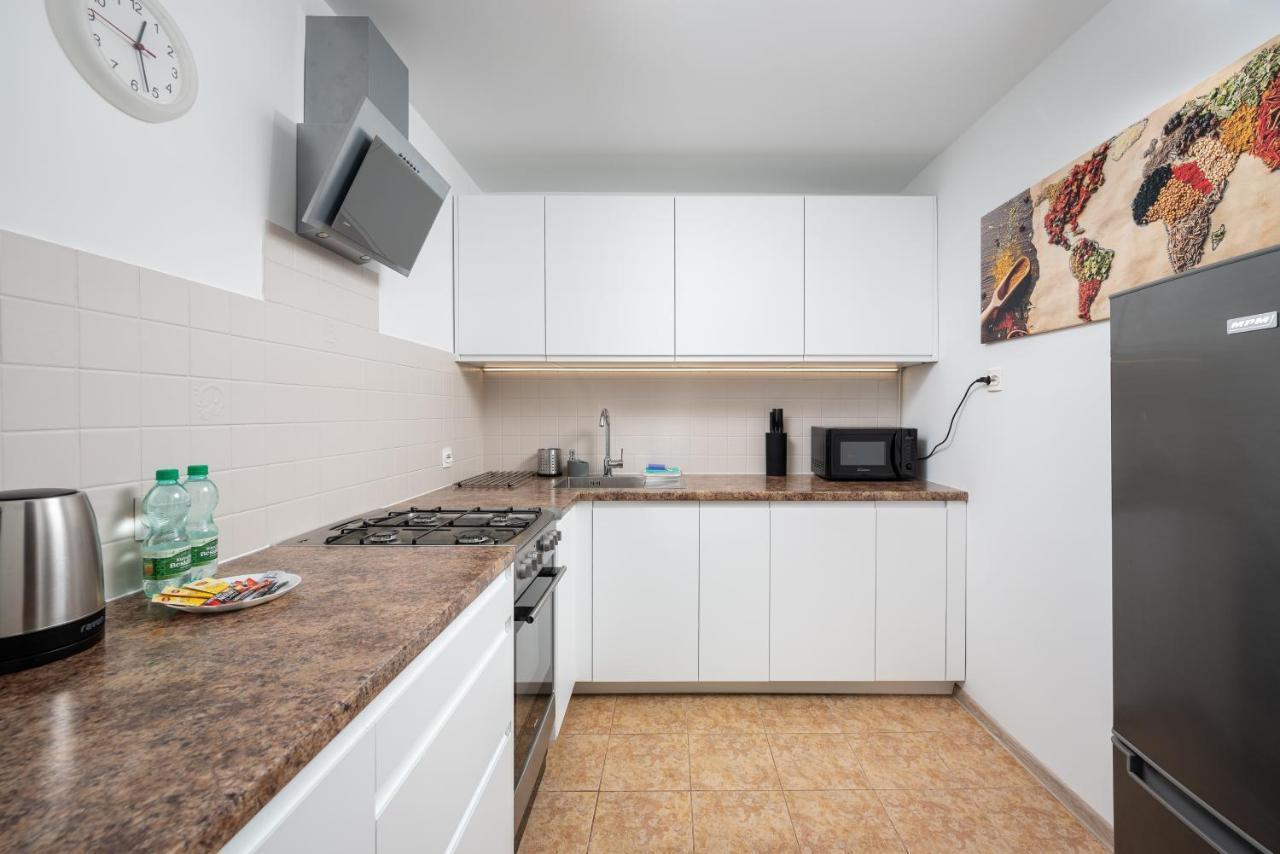 9Th Floor City View Apartment Warschau Buitenkant foto